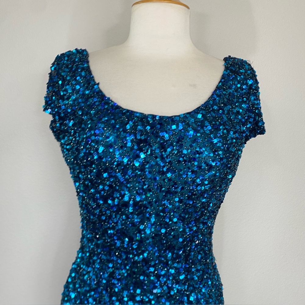 Vintage Women's Scala Blue Beaded Cap Sleeve Sheath Dress Size 14 Party Glam - Picture 5 of 16